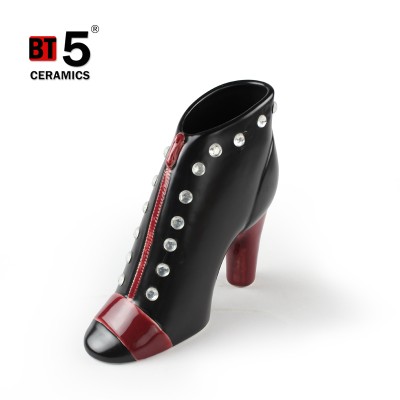 High-heeled shoe shape ceramic vase from china