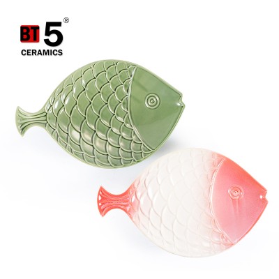 Factory price bulk creamic fish shape stoneware plates with multi-color